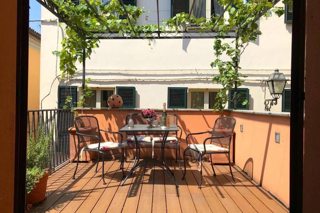 Bellagio Lakeshore Nest Ngoại thất bức ảnh